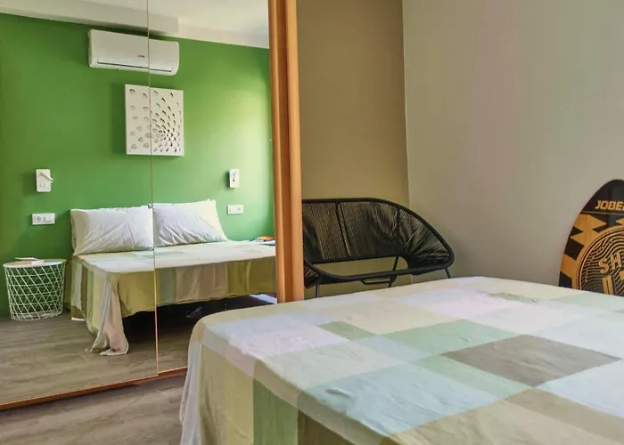 Apartamento En Roses Con Vistas Al Mar Av-10